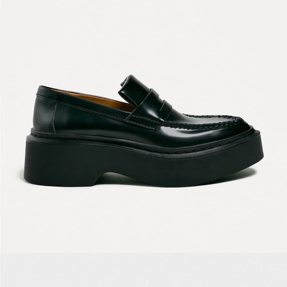 Sold - Picture 4 of 10